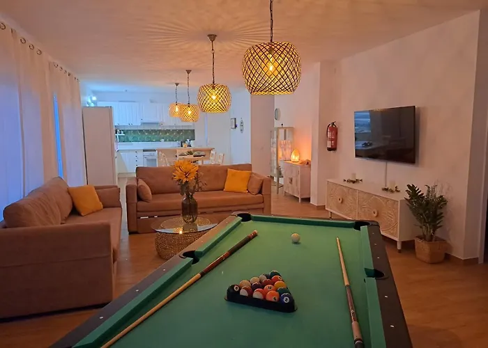 Calma Climatized Pool Private Jacuzzi In Tarajalejo Вилла